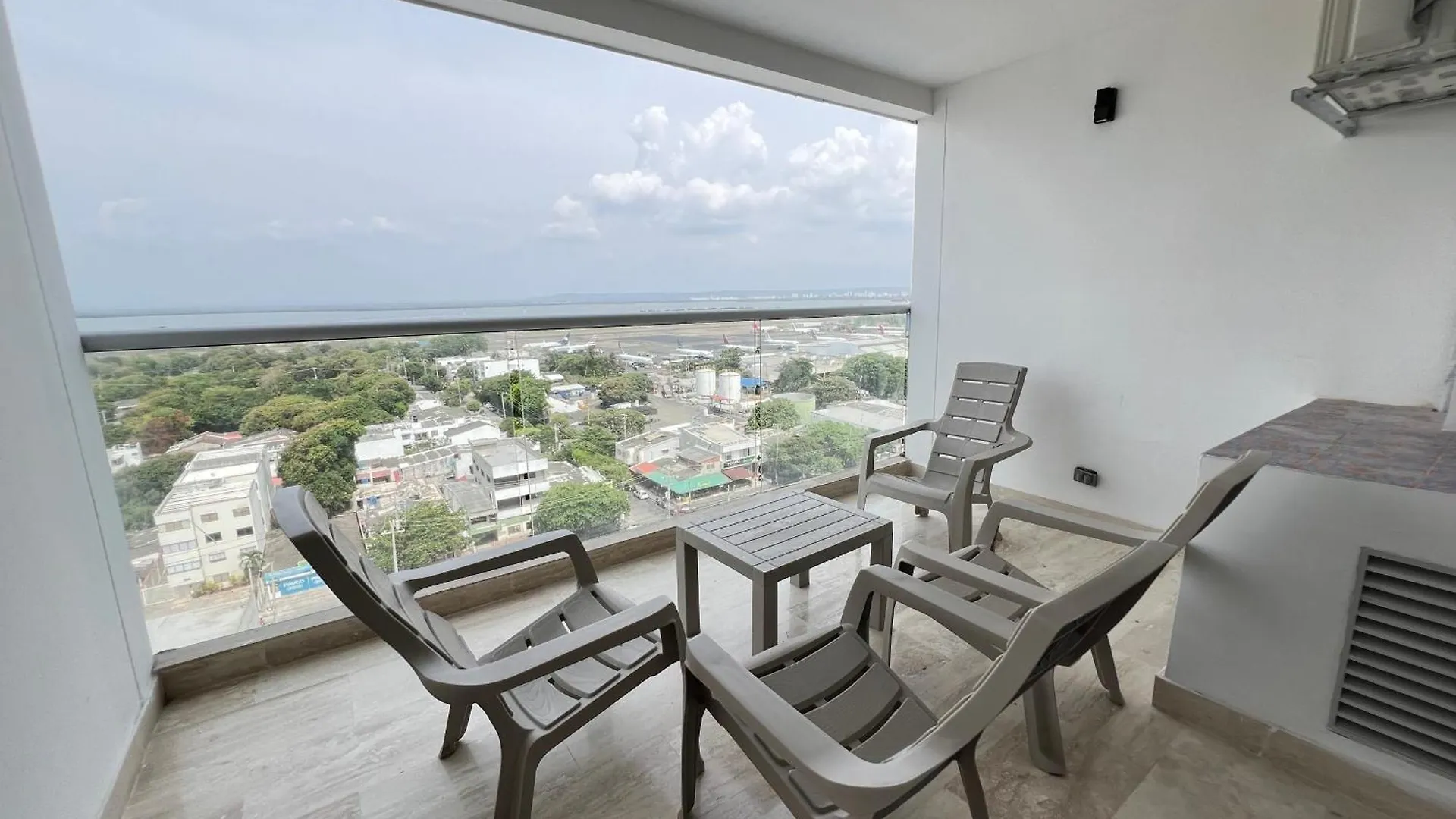 Beautiful Studio Close To The Beach Cartagena Apartment